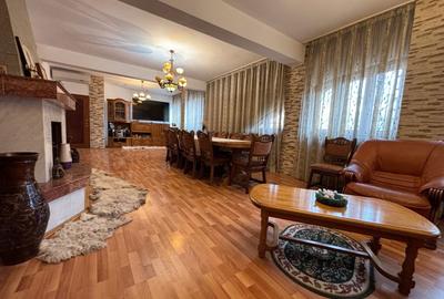 Spațiu comercial, de 730 mp, în Central - 7