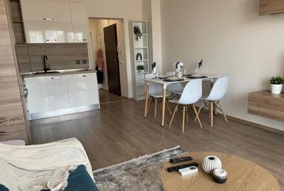 Apartament cu 2 camere decomandat în Griviței