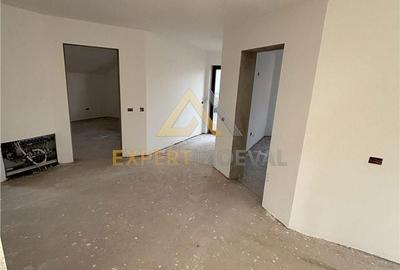 Casă cu 6 camere cu Teren 850 Mp în Tăuții-Măgherăuș - 13