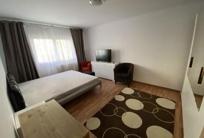 Garsonieră decomandată în Rovine - 2