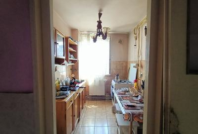 Vând/schimb apartament 3 camere Vulcan, Hunedoara - 7