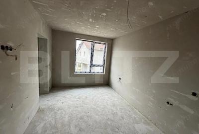 Apartament cu 4 camere decomandat în Central - 4