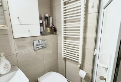 Apartament cu 3 camere decomandat în Lipovei - 6