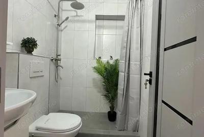 Apartament cu 2 camere decomandat în Vitan