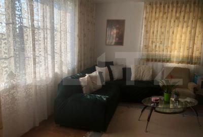 Casă cu 5 camere cu Teren 1000 Mp în Careiului - 1