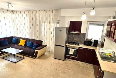 Apartament cu 3 camere decomandat, mobilat în Central