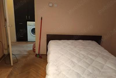 Apartament cu 2 camere semidecomandat în Calea București - 1