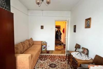 Apartament cu 3 camere decomandat în Rădăuți - 12