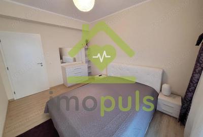 Apartament cu 3 camere decomandat în Girocului