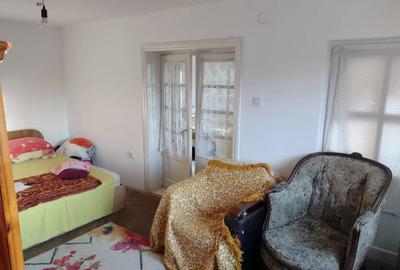 Casă cu 6 camere cu Teren 1000 Mp în Bâldana - 8