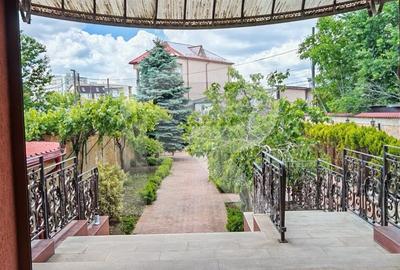 Vila premium, oportunitate rara in zona Eroii Revolutiei, Bulevardul Pieptanari - 3