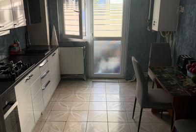 Apartament cu 3 camere decomandat, mobilat în Vidin-Progresul - 6