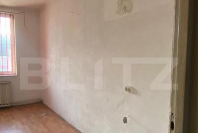 Casă cu 4 camere cu Canalizare în Central - 34