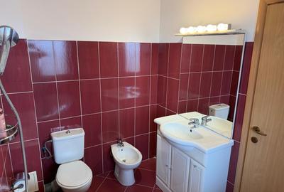 Apartament cu 3 camere decomandat în 1 Mai - 23