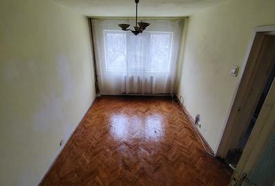 Apartament cu 2 camere semidecomandat în Dacia - 1