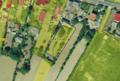 Teren intravilan in suprafata totala 1.328 mp, situat in com. Cleja - 3