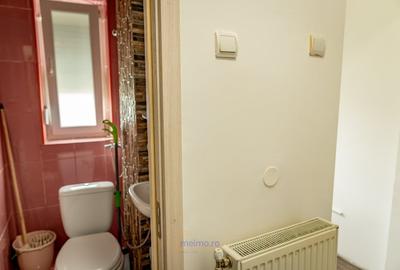 Garsoniera de 21mp langa Piata din Moinesti, bloc A3 - 5