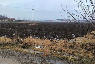 Spațiu comercial, în Central - 4