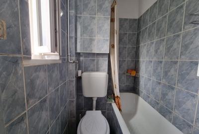 Garsonieră decomandată în Unirii