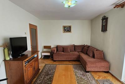 Apartament cu 3 camere decomandat, mobilat în Zorilor - 1