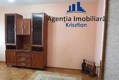 Apartament cu 4 camere semidecomandat în Micro 16 - 12