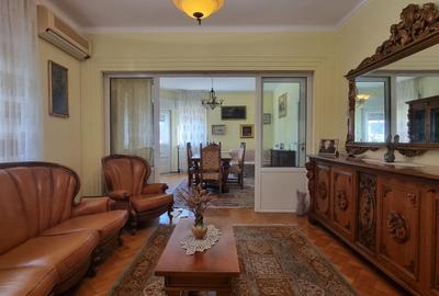 Dacia - 3 Camere - Garaj - Curte - 9