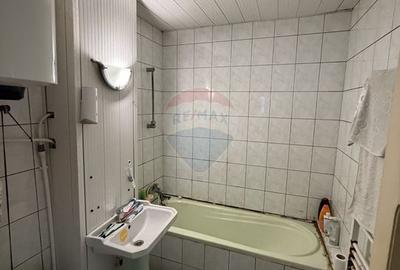 Apartament cu 3 camere decomandat în Central - 6