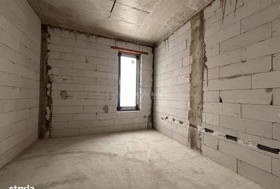 Casă cu 5 camere cu Teren 255 Mp în Cantemir - 1