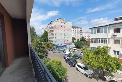 Spațiu comercial, de 91 mp, în Central - 2