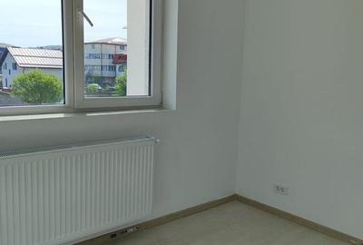 Apartament cu 2 camere decomandat în Brâncoveanu