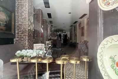 Spațiu comercial, de 295 mp, în Centrul Istoric