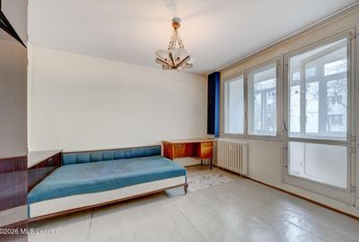 Apartament cu 3 camere decomandat, mobilat în Titan - 6