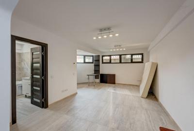 Casă cu 3 camere cu Teren 381 Mp în 1 Mai - 16