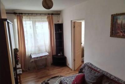Apartament cu 2 camere semidecomandat, mobilat în Tătărași
