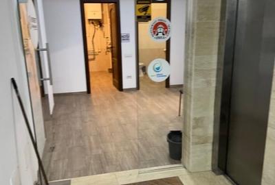 Spatiu pentru birouri, la nivel 1 din 4 , suprafata 100 mp, curat , liber - 4