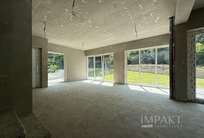 Case cuplate la liziera padurii , ideale pentru 2 familii ! - 12