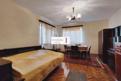 Chirie Casa Dambu Rotund | 4 camere - 3