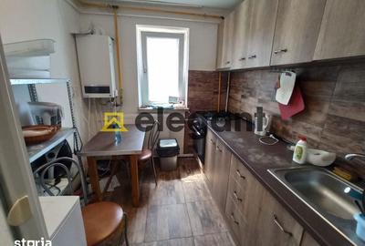 Apartament cu 2 camere decomandat în 1 Mai