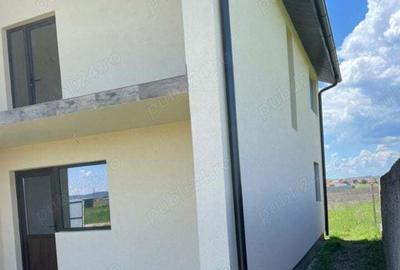 Casa de vanzare aproape terminata in Drobeta Turnu Severin . - 6