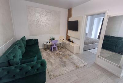 Apartament cu 3 camere decomandat, mobilat în Central