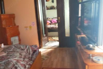 Vand casa la curte - 5