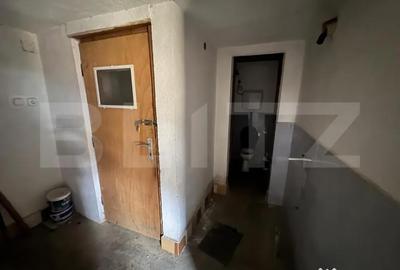 Casă cu 6 camere cu Teren 719 Mp în 14 Mai - 18