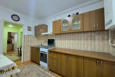 3 camere cu garaj sub bloc ?i boxa. Etajul 2. Proprietar! - 10