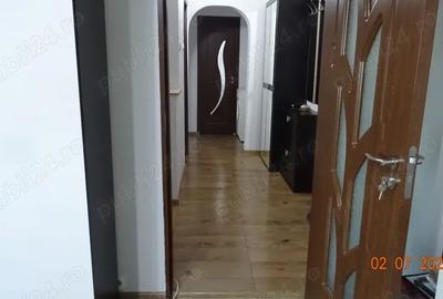 Apartament cu 2 camere decomandat în Central - 4