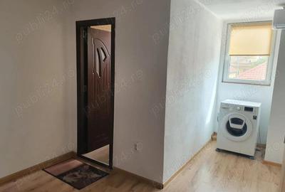 Apartament doua camere la curte, zona 1 Mai. - 10