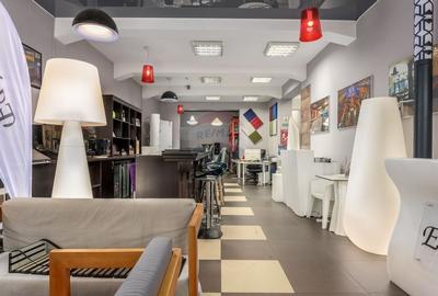 Centru comercial cu spatiu de showroom birouri - 4