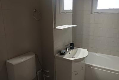 Apartament cu 3 camere decomandat în Inel I