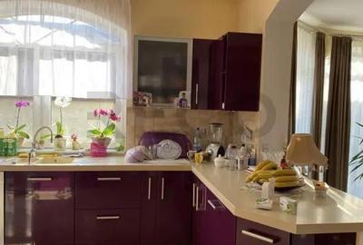 Casă cu 7 camere cu Teren 2547 Mp în Episcopia Bihorului - 15