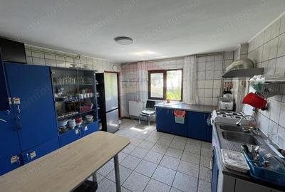 Casă cu 7 camere cu Teren 1270 Mp în Ciocanu - 11