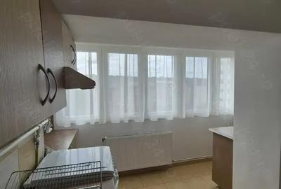 Apartament cu trei camere zona ultracentrala, spre inchiriere - 3